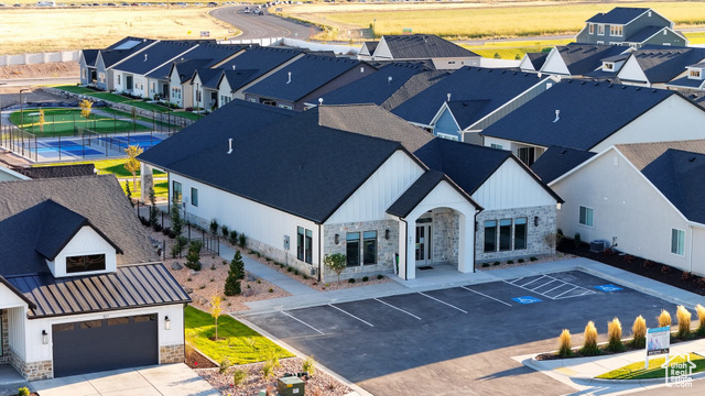 Photo 13 for MLS #2115525 at 1474 N Starry Way #205