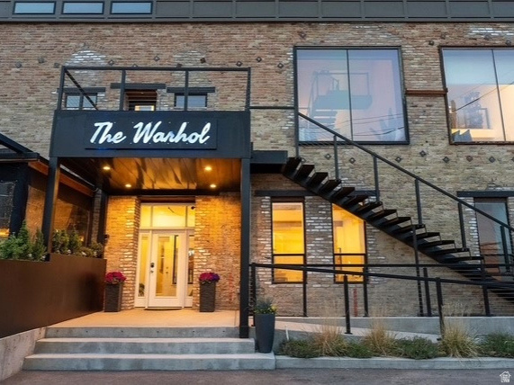 231 S Edison St #3
                     MLS #2115526