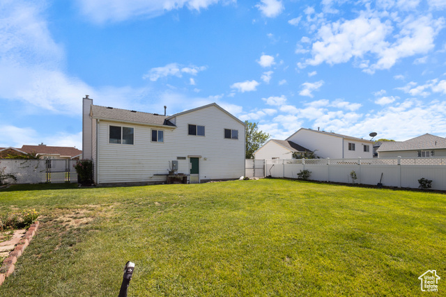 Photo 30 for MLS #2115528 at 2924 S Ropner Cir
