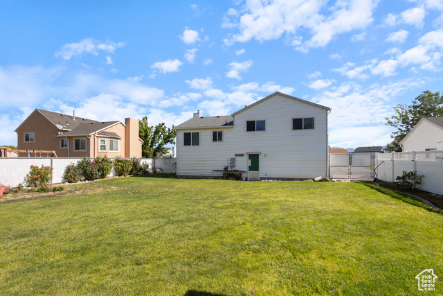 Photo 28 for MLS #2115528 at 2924 S Ropner Cir