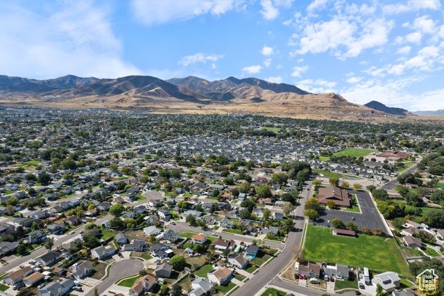 Photo 37 for MLS #2115528 at 2924 S Ropner Cir