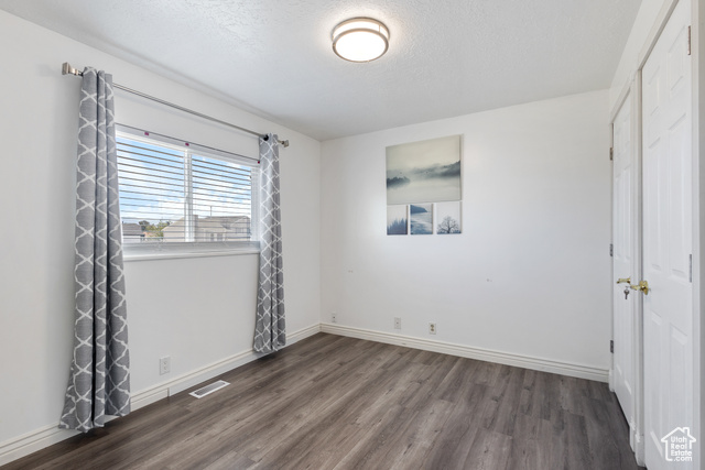 Photo 18 for MLS #2115528 at 2924 S Ropner Cir