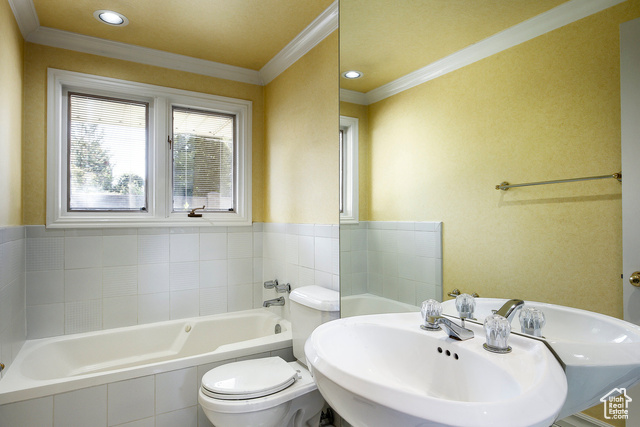 Photo 9 for MLS #2115532 at 832 E Deerfield Rd