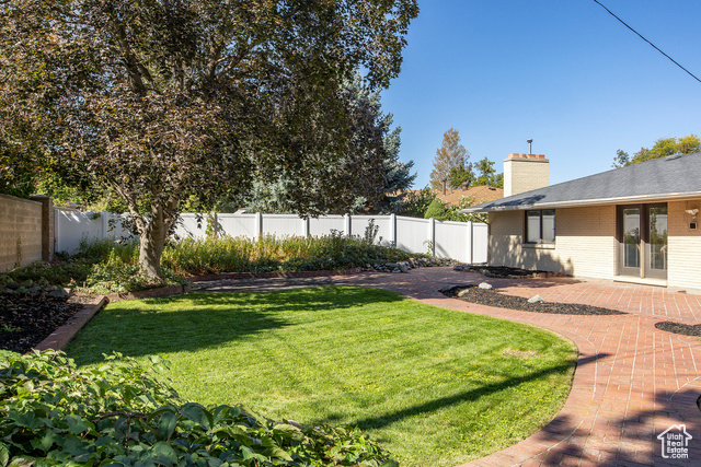 Photo 20 for MLS #2115532 at 832 E Deerfield Rd