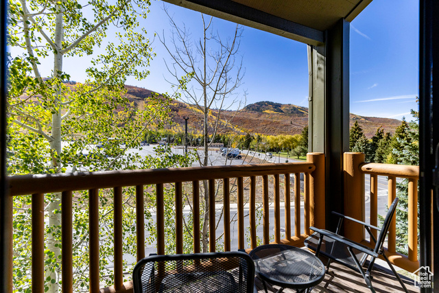 Photo 18 for MLS #2115533 at 1487 Woodside Ave #B301