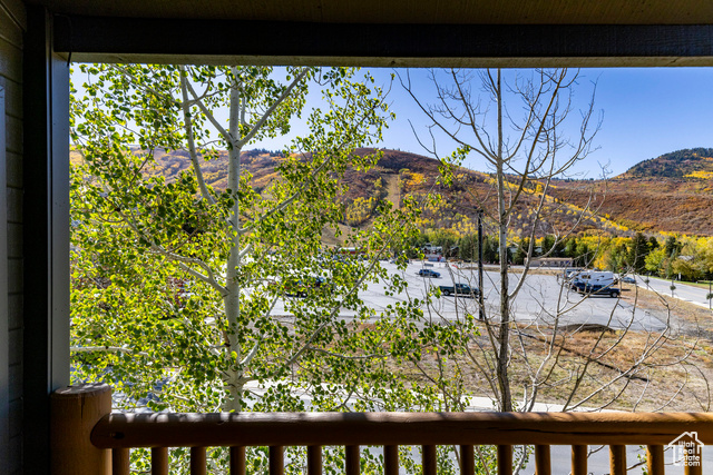 Photo 21 for MLS #2115533 at 1487 Woodside Ave #B301