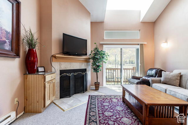 Photo 10 for MLS #2115533 at 1487 Woodside Ave #B301