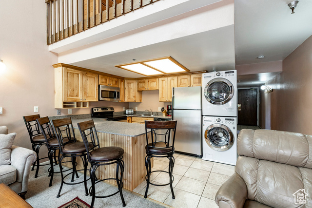 Photo 7 for MLS #2115533 at 1487 Woodside Ave #B301