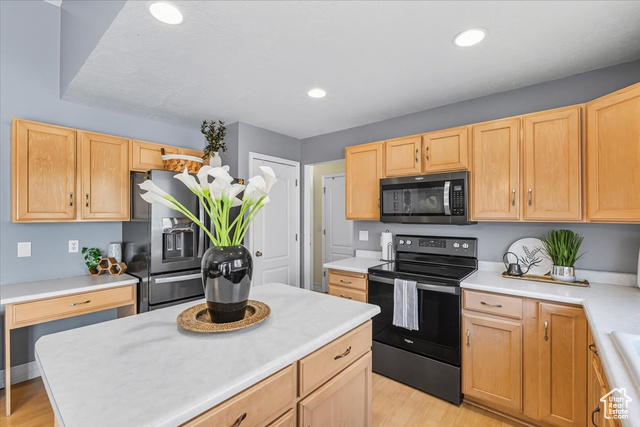 Photo 10 for MLS #2115534 at 4058 W Ascot Downs Dr