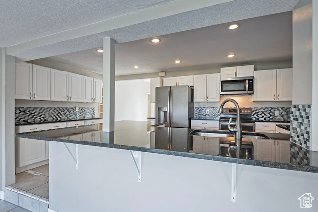 Photo 20 for MLS #2115540 at 410 S 600 West