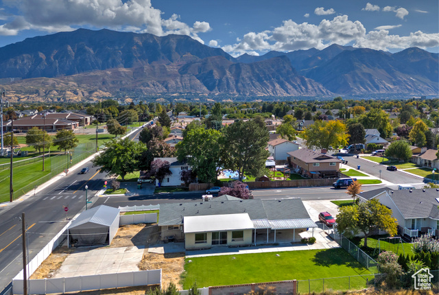 Photo 4 for MLS #2115540 at 410 S 600 West