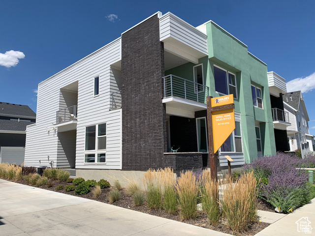 11556 S WATERCOURSE RD, South Jordan UT 84009