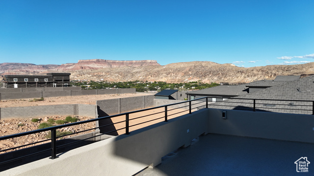 Photo 40 for MLS #2115560 at 1108 N Florence Cir