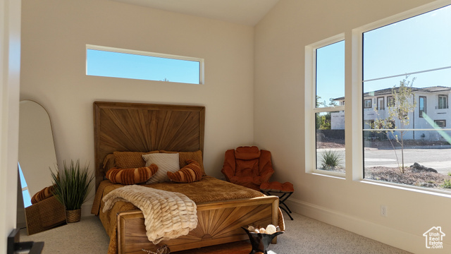 Photo 14 for MLS #2115560 at 1108 N Florence Cir