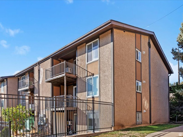 1792 E 5625 S #C, South Ogden UT 84403