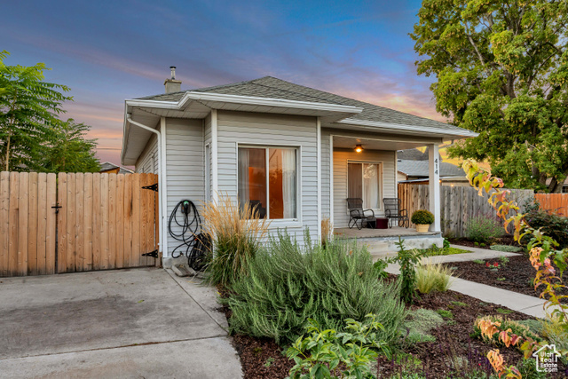 Photo 10 for MLS #2115565 at 414 Downington Ave