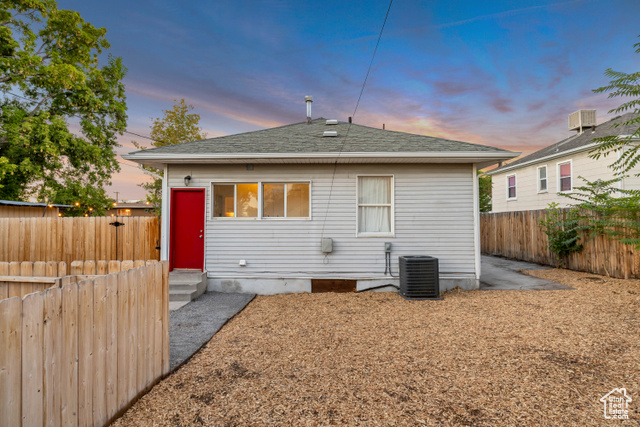 Photo 12 for MLS #2115565 at 414 Downington Ave