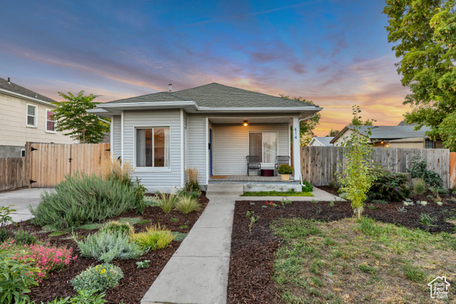 Photo 41 for MLS #2115565 at 414 Downington Ave