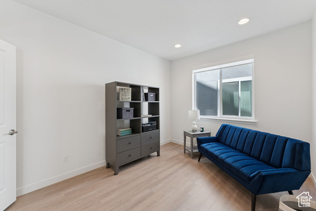 Photo 7 for MLS #2115568 at 1633 W Rockaway Ln