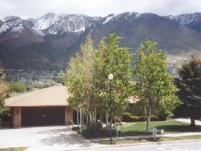 11715 Nicklaus Rd, Sandy, UT 84092 — photo 2
