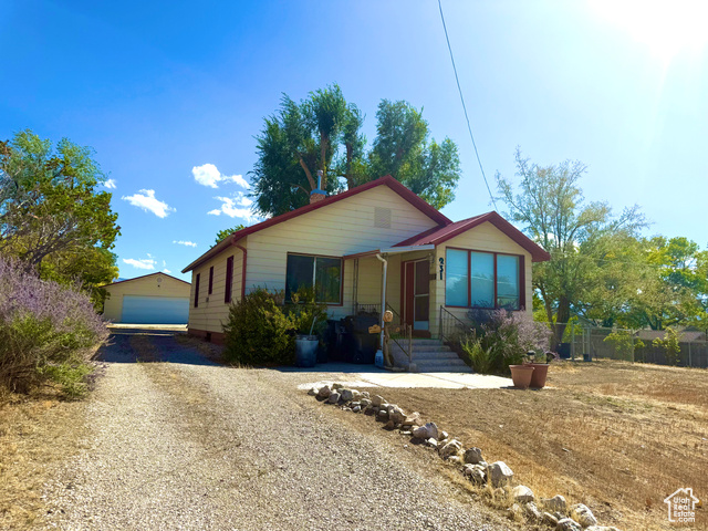 231 S 100 E, Gunnison UT 84634