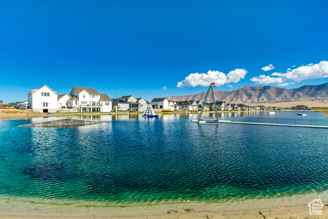 Photo 63 for MLS #2115573 at 50 Pier Pl #201