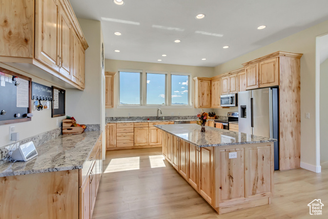 Photo 26 for MLS #2115573 at 50 Pier Pl #201
