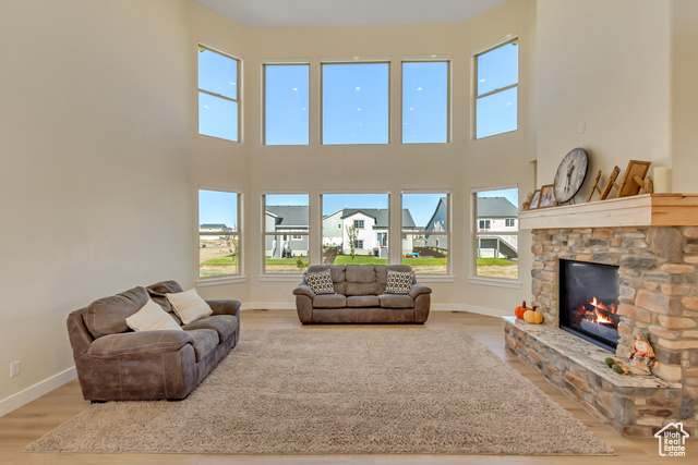 Photo 32 for MLS #2115573 at 50 Pier Pl #201