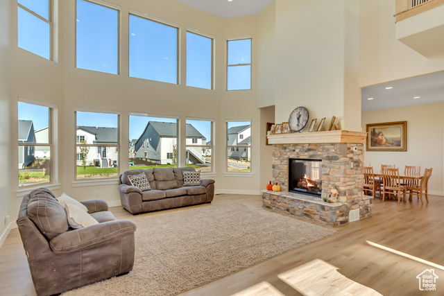 Photo 33 for MLS #2115573 at 50 Pier Pl #201