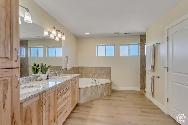 Photo 15 for MLS #2115573 at 50 Pier Pl #201