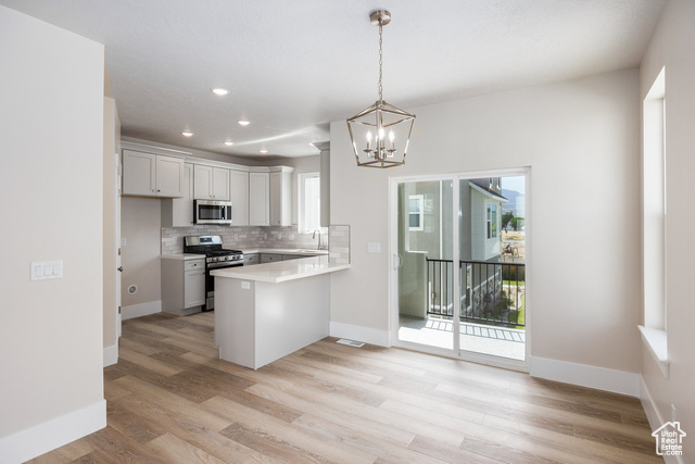 Photo 9 for MLS #2115576 at 2741 E 1060 South
