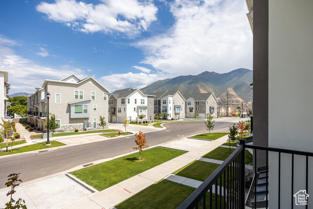 Photo 16 for MLS #2115576 at 2741 E 1060 South