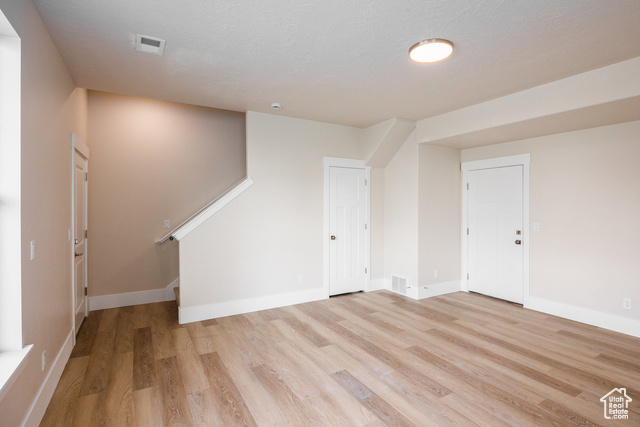 Photo 3 for MLS #2115576 at 2741 E 1060 South
