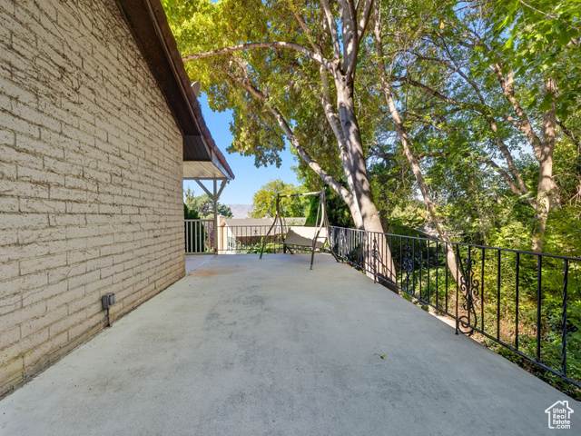 Photo 32 for MLS #2115579 at 572 S 880 West