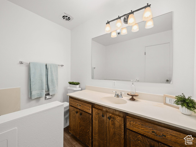 Photo 15 for MLS #2115579 at 572 S 880 West