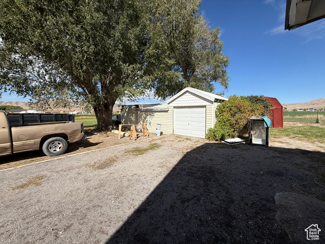 Photo 24 for MLS #2115582 at 10230 W 11200 North