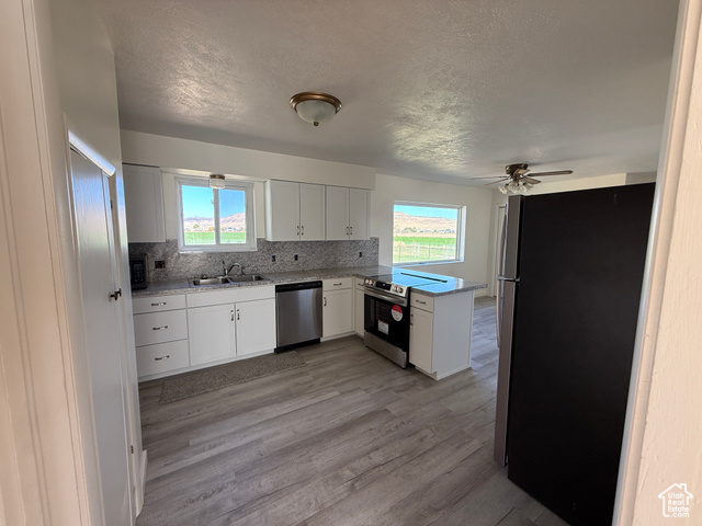 Photo 7 for MLS #2115582 at 10230 W 11200 North