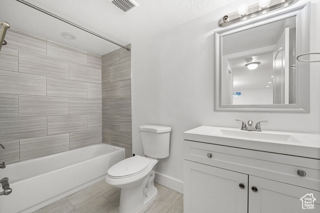 Photo 13 for MLS #2115586 at 1417 E 22nd St