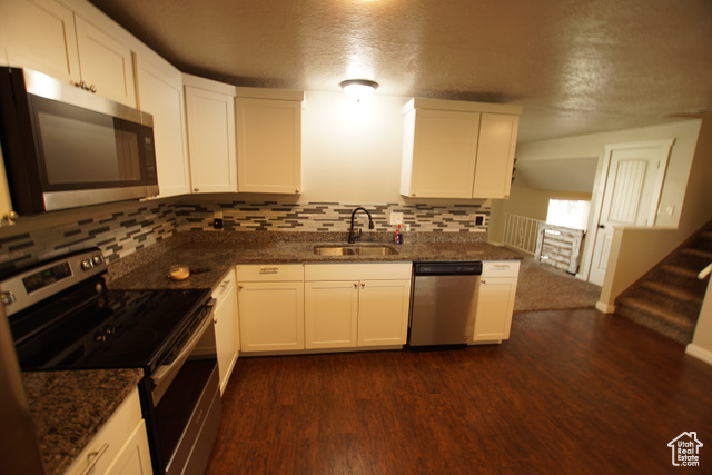 Photo 8 - 4205 S 2075 West, Roy UT 84067