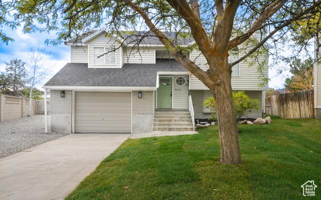 MLS #2115619 - 5581 W Bluevail Ct