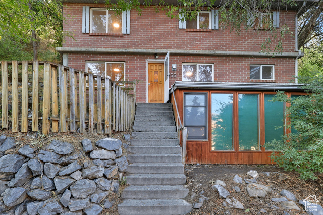 MLS #2115627 - 755 Canyon Rd