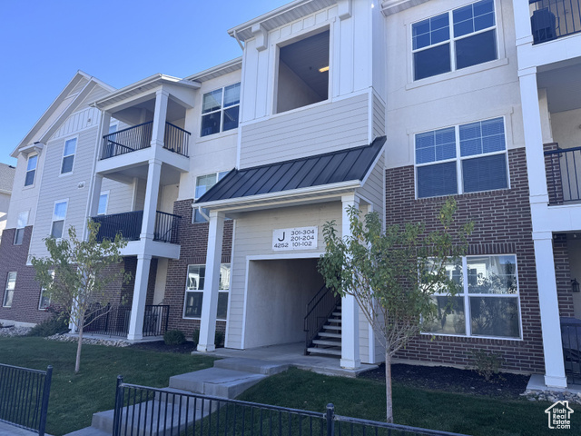 4252 W 1850 N #J203, Lehi UT 84043