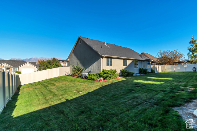 Photo 28 for MLS #2115637 at 2237 S Maverick Rd