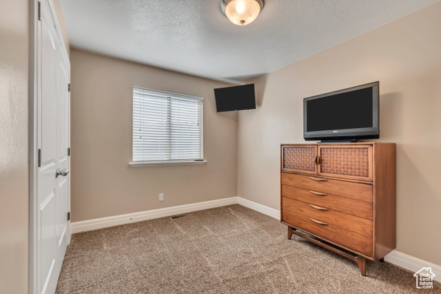 Photo 15 for MLS #2115637 at 2237 S Maverick Rd