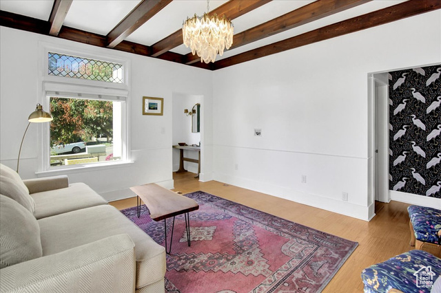 Photo 6 for MLS #2115647 at 372 N I St