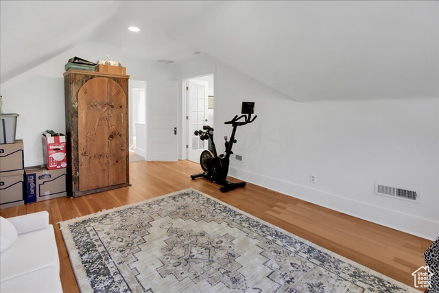 Photo 17 for MLS #2115647 at 372 N I St