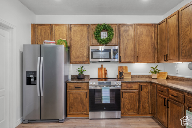 Photo 12 for MLS #2115653 at 435 N 650 West