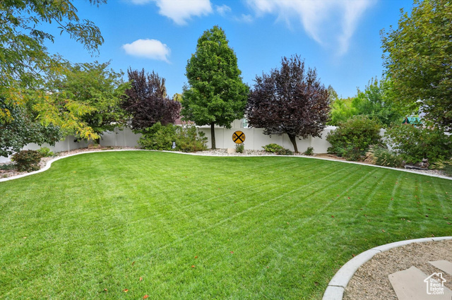 Photo 38 for MLS #2115659 at 11915 S Goldsmith Ct