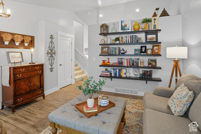 Photo 8 for MLS #2115659 at 11915 S Goldsmith Ct