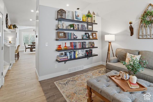 Photo 9 for MLS #2115659 at 11915 S Goldsmith Ct